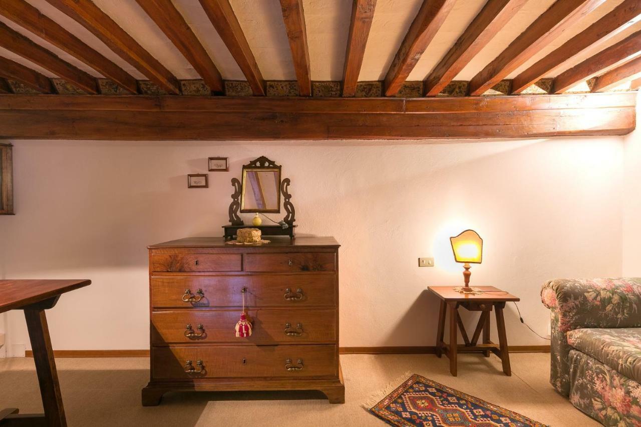 Casa Bella San Gimignano Centre Appartement Buitenkant foto